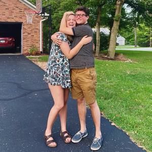 Meet your Posher, Lucy